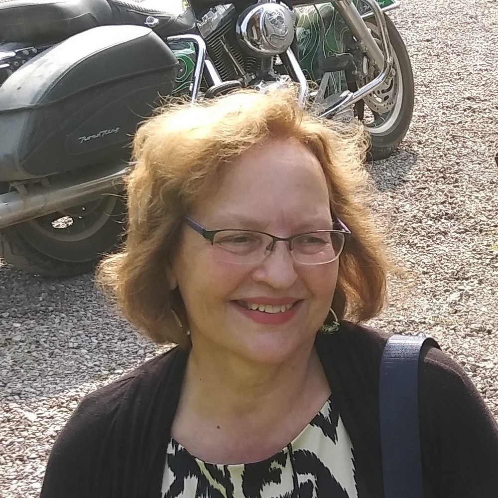 Meet your Posher, Dana